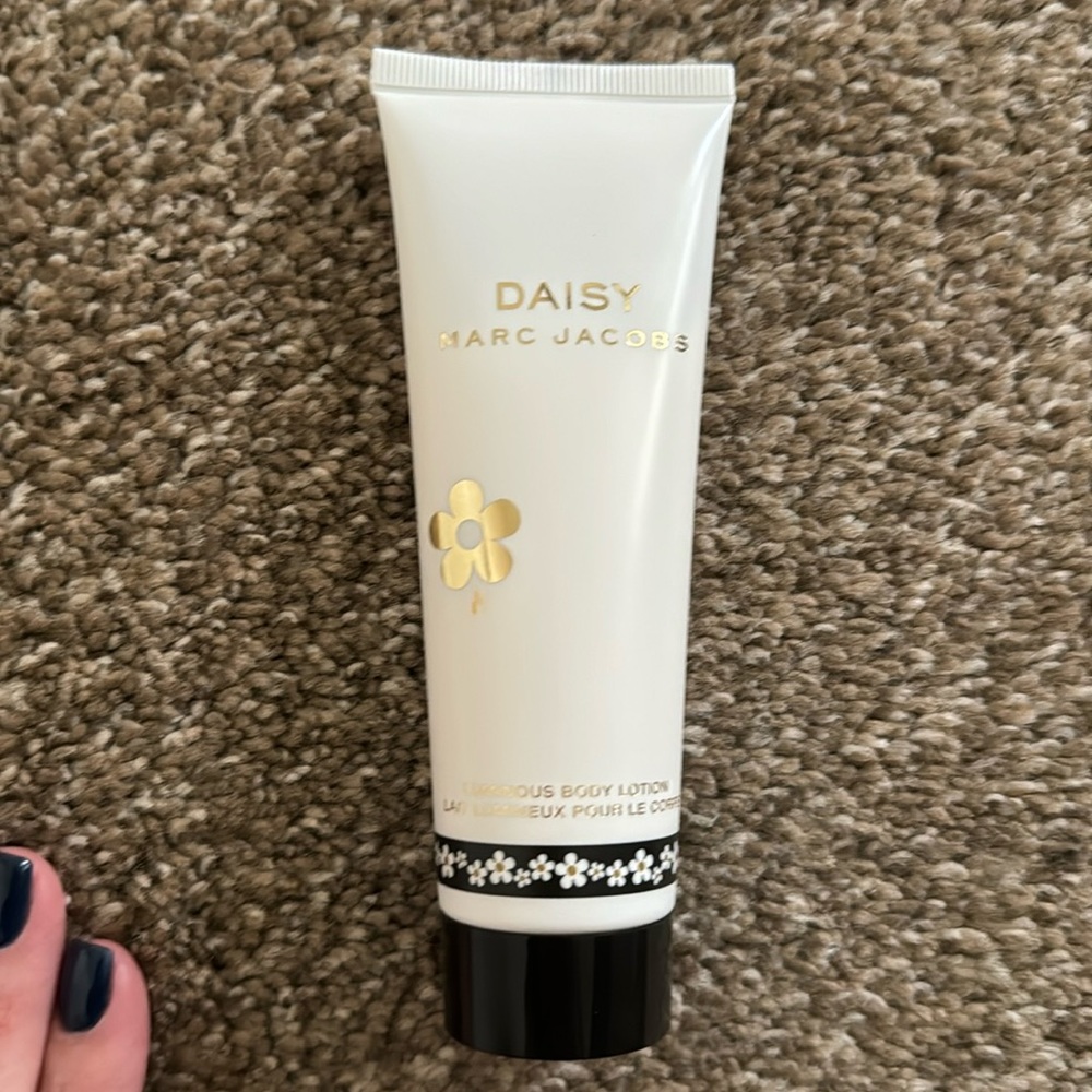 Daisy by Marc Jacob’s